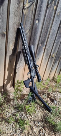 Se vende por 500 euros carabina de aire comprimido Hammerli AR20.potencia 16 julios.calibre 4.5. se vende 10