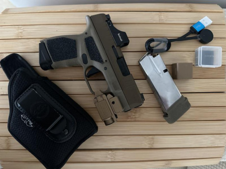 Reestreno (solo 100 tiros) - Springfield Hellcat FDE + Bushnell RXU 200 + Olight PL Mini 3 + Funda Falco". 00