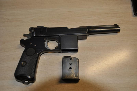 Hola a todos vando mi begmann, hay poco que decir de este arma, el estado se ve prefecto en las fotos, 00