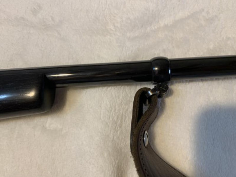 Impecable/ impoluto 
Culata de muy alta calidad ( modelo de lujo . Calibre 7 Remigton. Magnum)
Con bases 00