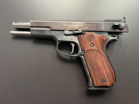 Vendo por no usar, Smith&Wesson 952 de 5”, Performance Center, 9 mm. Valladolid. Se puede ver y probar. 01