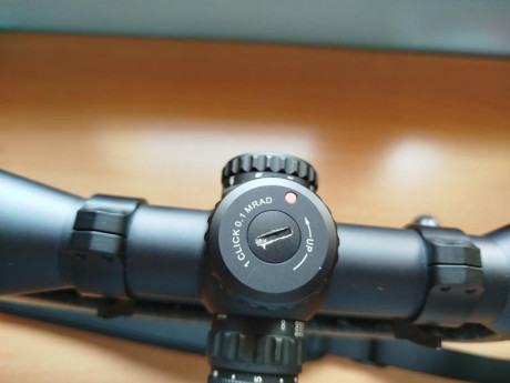 Hola vendo mi vector continental 4-24x56, porque voy a cambiar a un visor de alta gama, lo vendo por 750€ 00