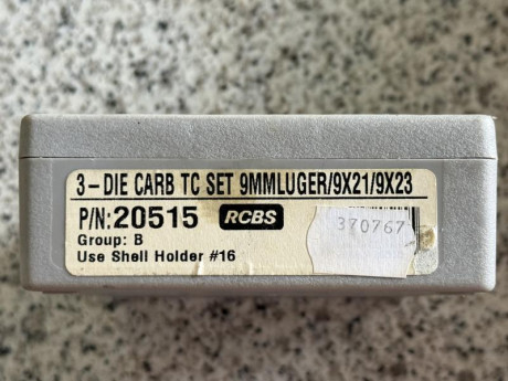 Hola a todos, vendo juego de dies de la marca RCBS para el calibre 9mm parabellum. El desempistonador 01