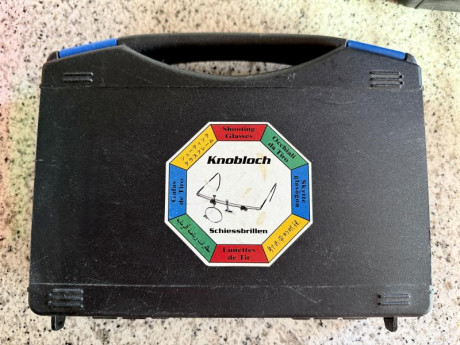 Hola a todos, vendo unas gafas de tiro marca Knobloch para carabina y para pistola. Tienen las dos posibilidades 00