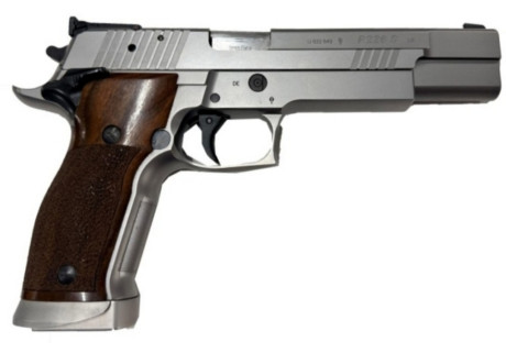    Buenas tardes.

Por necesidad de cupo pongo a la venta mi impecable y super precisa HK USP Élite de 140