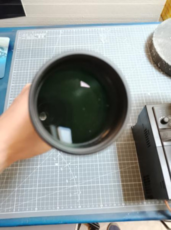 Nuevo y sin estrenar, por quitarme exceso de material. Viene con su caja y accesorios originales, salvo 11