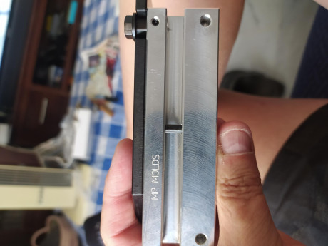 Buenas.
Me animo a escribir este post para compartir con vosotros mi primera experiencia con moldes de 01