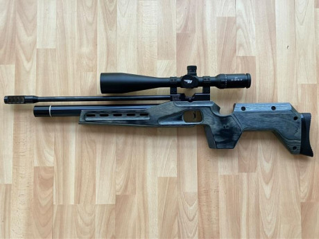 Pongo a la venta la Tau Brno MK300 de VL a 16J. Culata laminada en azul. Prácticamente nueva, tiene muy 00