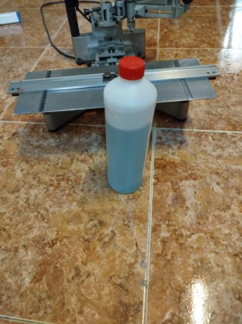 Vendo pantografo gravograph IM3 con motor, con fresa de 150º, añado otra fresa de 120º, una correa de 11