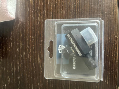 En venta adaptador ON/OFF con manómetro para bombona de CO2 de 88 g.
Nueva sin usar
30€ envio incluido 02