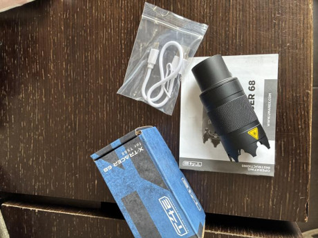 Simulador de flash de boca T4E HDX68/TX68. Fabricado en aluminio robusto y con aspecto de silenciador.
Sin 02