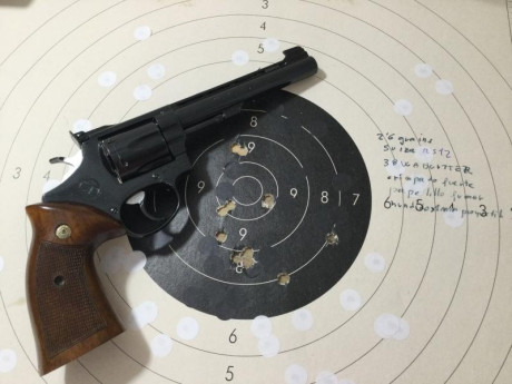 Este revolver es una compra reciente, desde que decidí jubilar un SW 14, que como todos los SW 14 que 02
