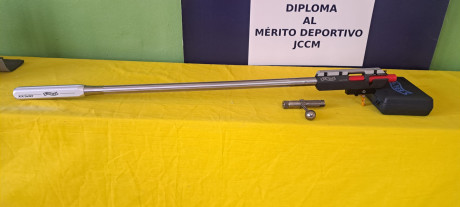 Se vende acción y cañón kk500  inox de 69 cm , es de un compañero de confianza  tiene guasap 677 33 06 11