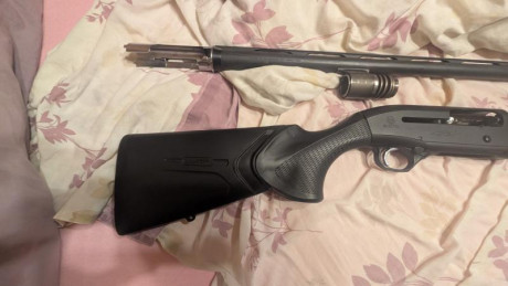 Vendo escopeta Beretta a400 modelo lite del año 2020 con toda la equipación completa por no usar y aligerar 22