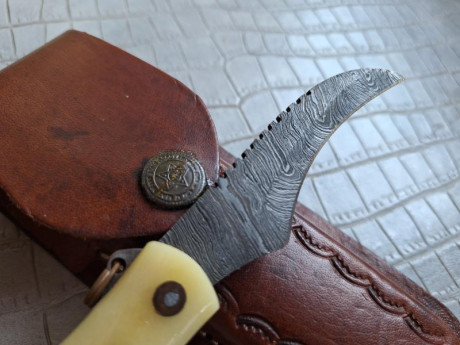 Buenas tardes compañeros,

Pongo a la venta estos cuchillos y navajas en perfecto estado

Portes dentro 90