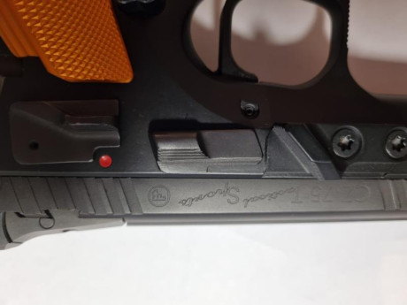 Pistola CZ 75 TS Orange, en estado impecable, con muy poco uso.
Se vende por cambio a nuevos proyectos.
Arma 11
