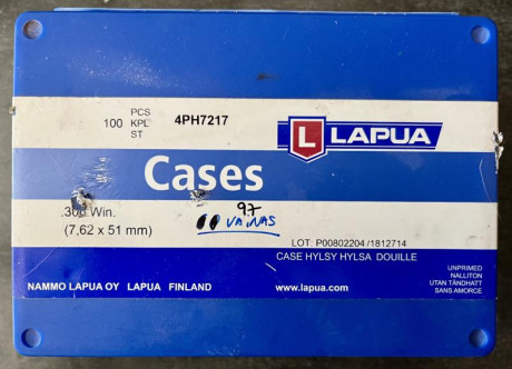 Vendo esta caja de vainas LAPUA 308 win. Son 97 vainas NUEVAS (faltan 3 de las 100 originales). 

PRECIO: 00