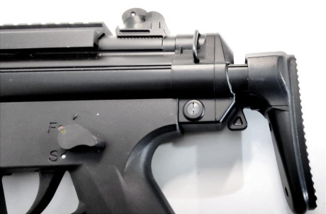 Se vende:     CARABINA SEMIAUTOMATICA  GSG 5  ALEMANA (VERSION EN 22lr DEL SUBFUSIL HK MP5  

Conservada 52