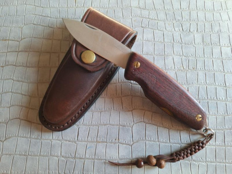Buenas tardes compañeros,

Pongo a la venta estos cuchillos y navajas en perfecto estado

Portes dentro 52