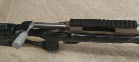Vendo Tikka T3x en calibre 300 wsm. Está impoluto, nuevo. Tiene menos de 10 disparos. Tiene una culata 01