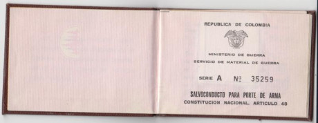  EN RECUERDO Y HOMENAJE A LOS QUE YA NO ESTÁN. 

Si pones en  GOOGLE    PASAPORTES EN LA MEMORIA   da 92