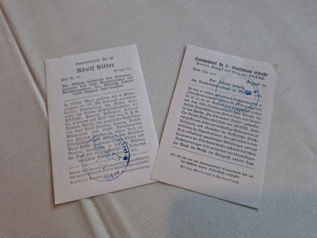 Buenos días compañeros,

Pongo a la venta este conjunto de artículos de la Alemania de la segunda guerra 20