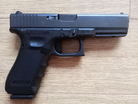 Vendo GLOCK 17 GEN 4, pocos tiros, la tengo desde hace bastantes años, muy cuidada.

Guiada en "A", 02