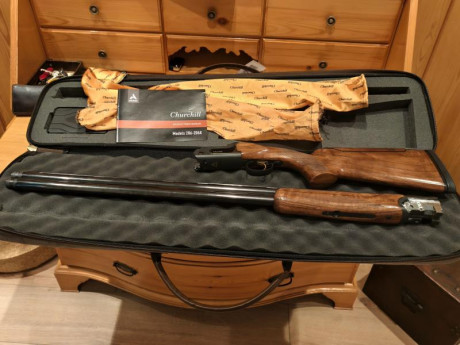 Hola vendo escopeta Akkar Churchill con cañones de 81cm
Comprada y guiada nueva el 17.03.2026, por lo 00