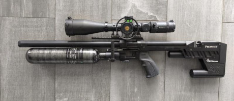 vendo RTI PROPHET PERFORMANCE , calibre 6,35, 6 cargarores, power plenum 780 , estuche original RTI, perfecto 01