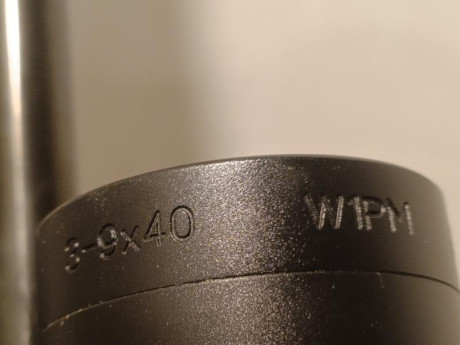 Un saludo a todos los foreros.
Un conocido me ha traído una Gamo Coyote de 5, 5 mm. Lleva montado un visor 12