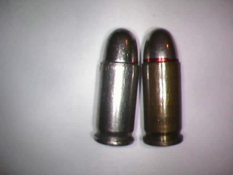 Bueno pues yo me ando haciendo dummies , para practicar en seco y que no sufra la aguja , y os comento 52