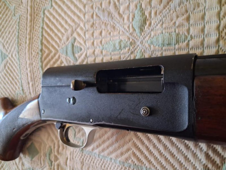 Por exceso de armas vendo esta Browning A5 12/70.
Cañon de 70cm.
Esta muy bien cuidada y mantenida.
Ahora 30