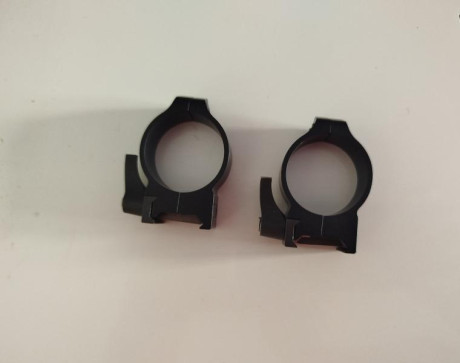 Vendo anillas warne máxima desmontables de 34 mm, son las medias y yo tenia montado un visor de campana 01