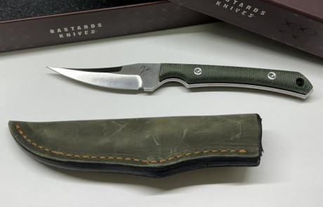 Xerxes Bastard Knives 150 € ENVIO INCLUIDO

 IMG_4822.jpg 

 IMG_4821.JPEG  00