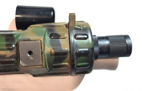 VENDO telescopio japonés marca Tasco, con ocular intercambiable zoom de 15-45X
Cuerpo metálico revestido 01