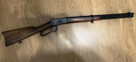 Buenas!  pongo a la venta el rifle de un amigo, se trata de un palanquero, mitad tigre y mitad winchester, 01