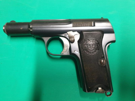 SE VENDE PISTOLA ASTRA MODELO 300 "UNCETA Y COMPAÑÍA".
EN CALIBRE 9 CORTO.
ESTADO DE CONSERVACIÓN 01