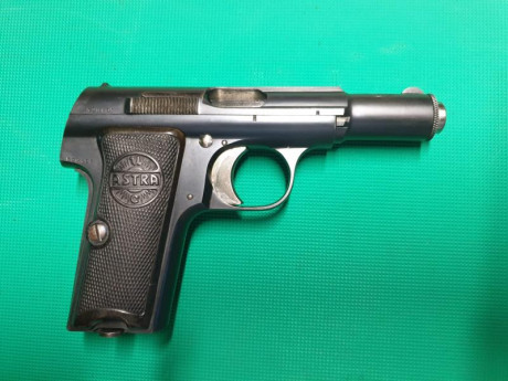 SE VENDE PISTOLA ASTRA MODELO 300 "UNCETA Y COMPAÑÍA".
EN CALIBRE 9 CORTO.
ESTADO DE CONSERVACIÓN 00