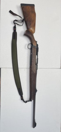 Sauer 303 calibre 300magnum, utilizado  para cazar, pocos tiros y algo más de  trote. En perfecto estado 02