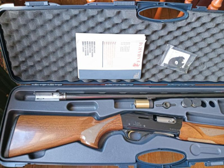 Se vende escopeta Fabarm Lion H368..
Ojo. No es mía. Me ha dicho un amigo que se lo ponga en venta.
Tiene 02