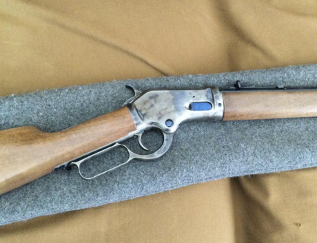 Este rifle ya lo presente hace tiempo en el foro, y repetiré lo dicho: El arma vino sin ajustar, y dando 10