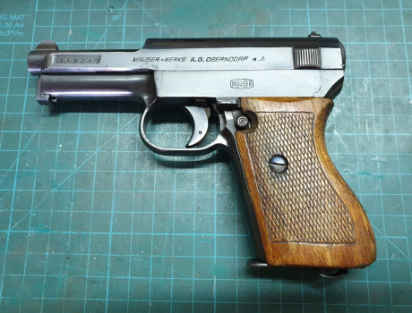 SE VENDE PISTOLA MAUSER MODELO 1934 EN CALIBRE 7,65 mm.
ESTADO DE CONSERVACIÓN IMPECABLE TAL Y COMO SE 01