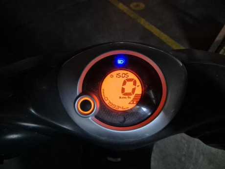 ​Se vende Yamaha Neo's del año 2015 en excelente estado, muy cuidada y siempre durmiendo en garaje.
​Marcador 22