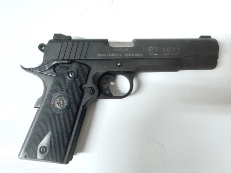 Un buen amigo vende esta pistola Guiada en Licencia de Tiro Deportivo   F 

Se trata de una   Pistola 01