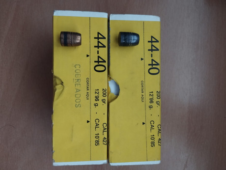 Vendo dies RCBS cal. 44-40. Usados una sola vez para recargar 100 cartuchos. Además incluye sujetavainas 10