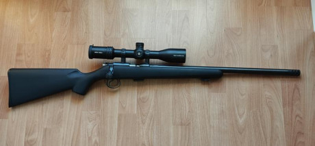 Hola,

Vendo Ceska synthetic 455 con cañon pesado varmint, 22lr.

-Visor Vector Optics Aston 3-18x44 con 12