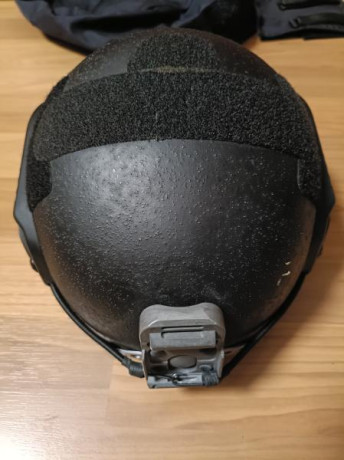 Casco balístico BAE Systems ACH en color negro.

- Fabricante BAE Systems.
- Color negro.
Peso 1300g Anclaje 00