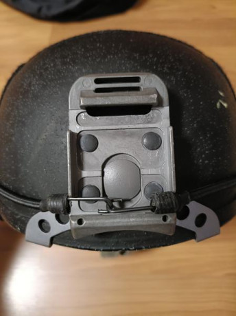 Casco balístico BAE Systems ACH en color negro.

- Fabricante BAE Systems.
- Color negro.
Peso 1300g Anclaje 10