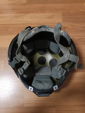 Casco balístico BAE Systems ACH en color negro.

- Fabricante BAE Systems.
- Color negro.
Peso 1300g Anclaje 21