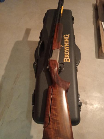 Browning b525 trap forend octubre 2024 (último modelo).estado: reestreno absoluto (solo ha tirado un cajón 02
